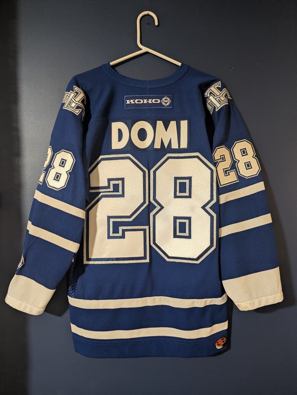 Vintage Rare KOHO Tie Domi Toronto Maple Leafs Jersey – 1990s – Men’s Medium